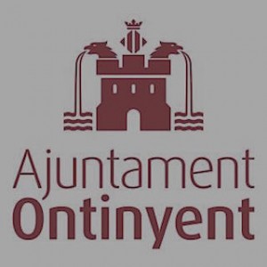 logo-ajuntament-ontinyent-vertical-positiu-color-w